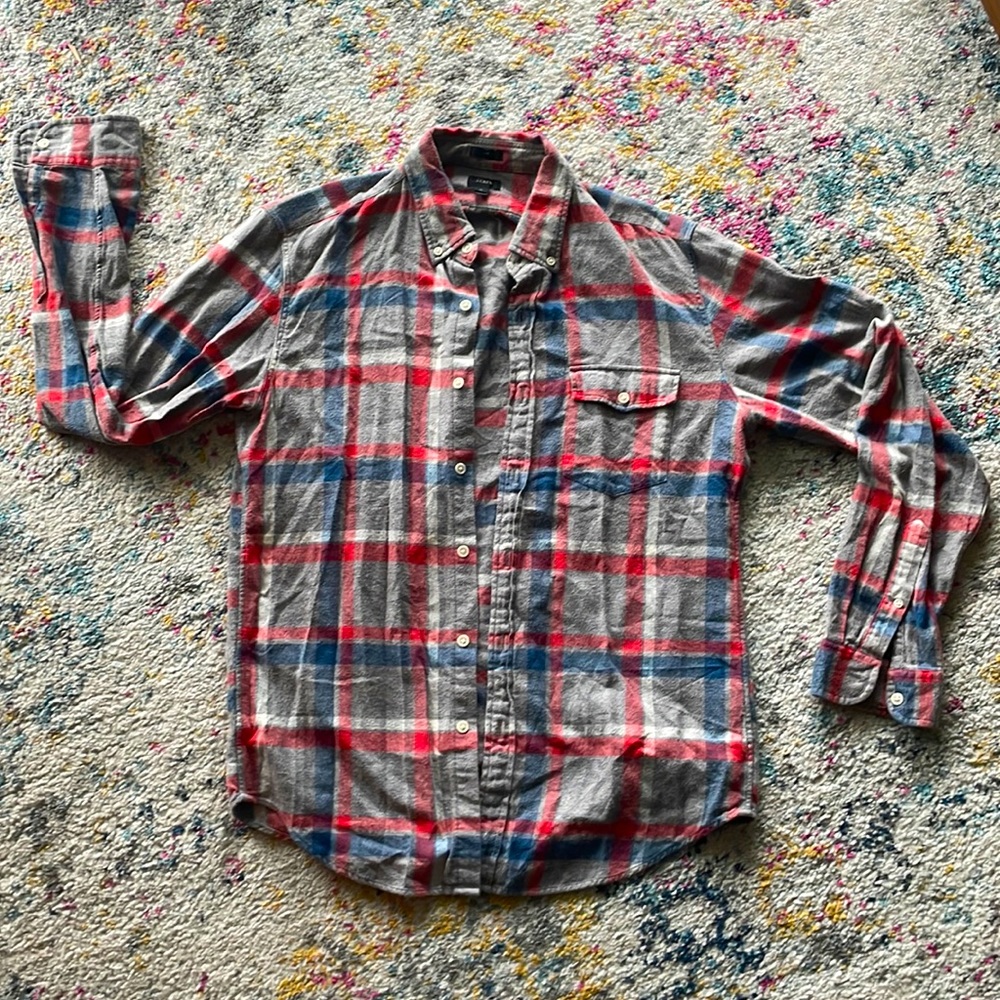 Men’s J.Crew, sporting goods flannel look shirt Size Medium Slim Fit